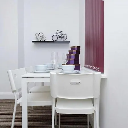 Vinery House Leeds Holiday home *